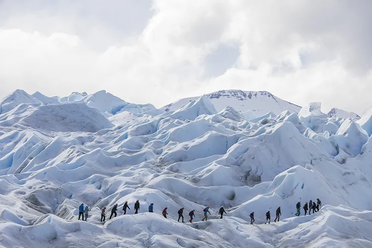 Disfruta de un trekking único sobre el Glaciar Perito Moreno en El Calafate